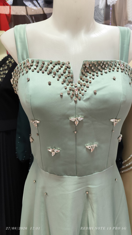 پیراهن ماکسی مجلسی رکابی سنگ دوز