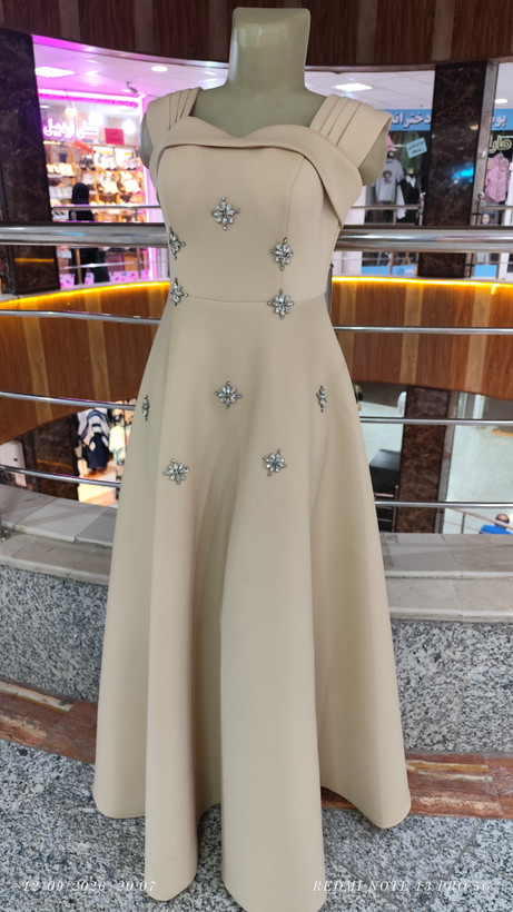 پیراهن مجلسی ماکسی سنگ دوزی